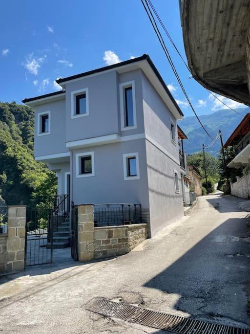 Agnanta Mountain Residence Екстериор снимка